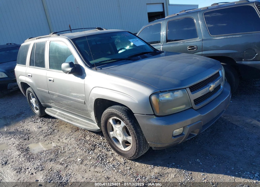 2009 CHEVROLET TRAILBLAZER LT VIN: 1GNDS33S192108243