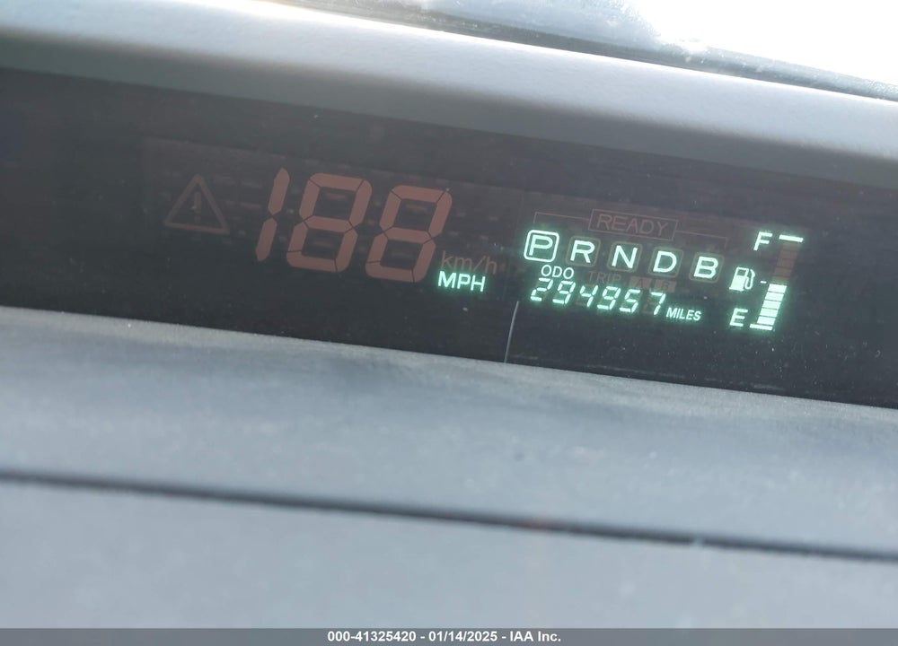 2002 TOYOTA PRIUS VIN: JT2BK12U820044221