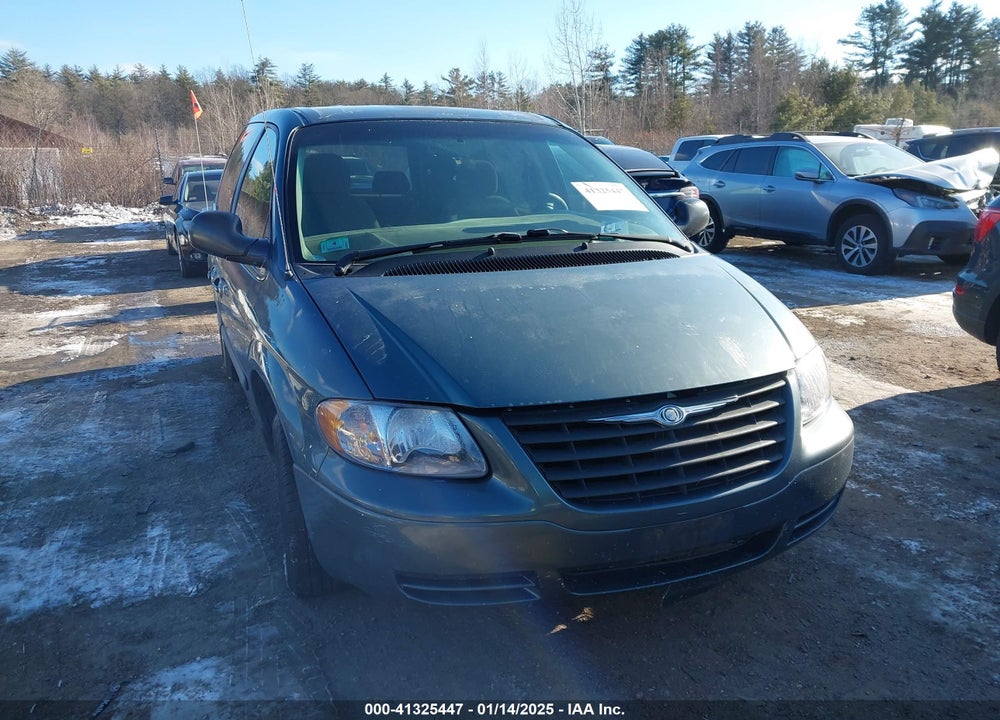 2007 CHRYSLER TOWN & COUNTRY VIN: 1A4GJ45R07B122974