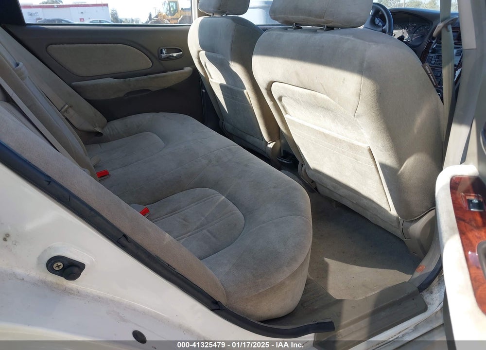 2004 HYUNDAI SONATA GLS/LX VIN: KMHWF35H74A033159