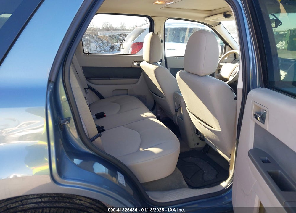 2011 MERCURY MARINER VIN: 4M2CN8B79BKJ03863