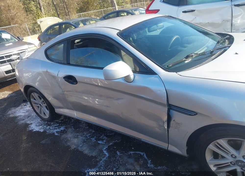 2008 HYUNDAI TIBURON VIN: KMHHM66D58U275433