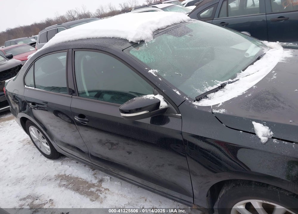 2011 VOLKSWAGEN JETTA 2.5L SE VIN: 3VWDZ7AJXBM342673