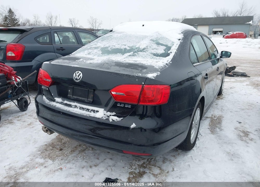 2011 VOLKSWAGEN JETTA 2.5L SE VIN: 3VWDZ7AJXBM342673