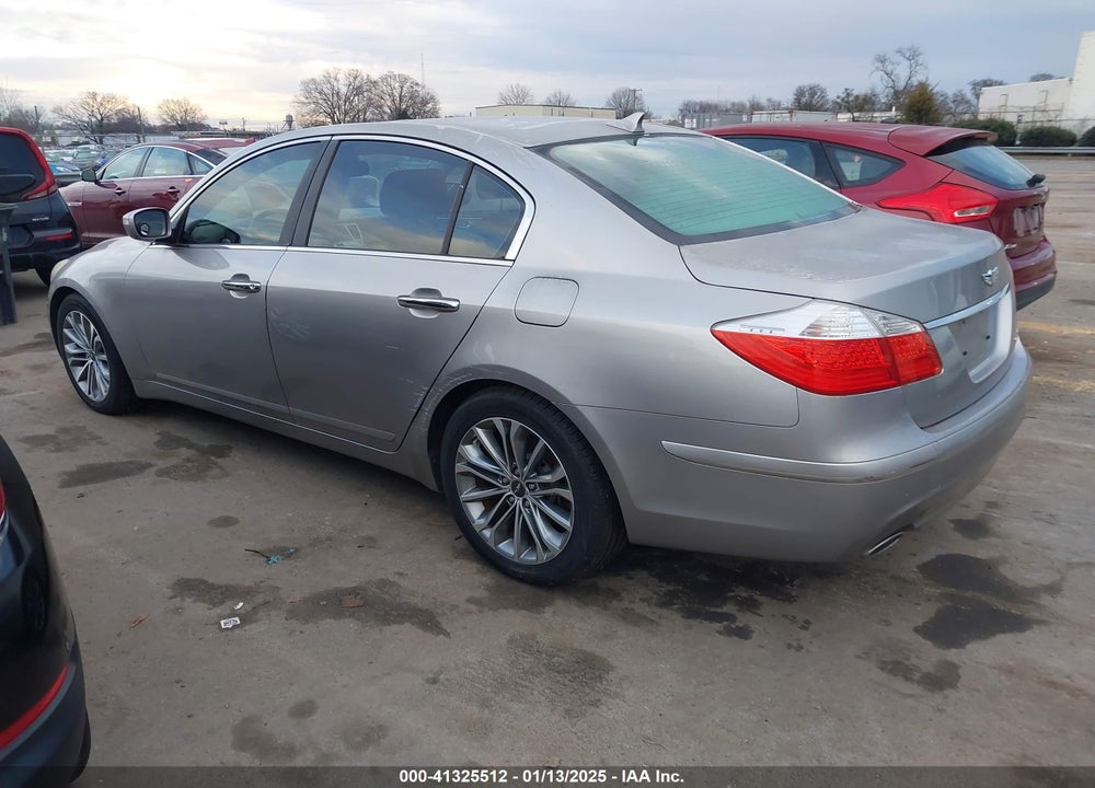2010 HYUNDAI GENESIS 3.8 VIN: KMHGC4DEXAU076642