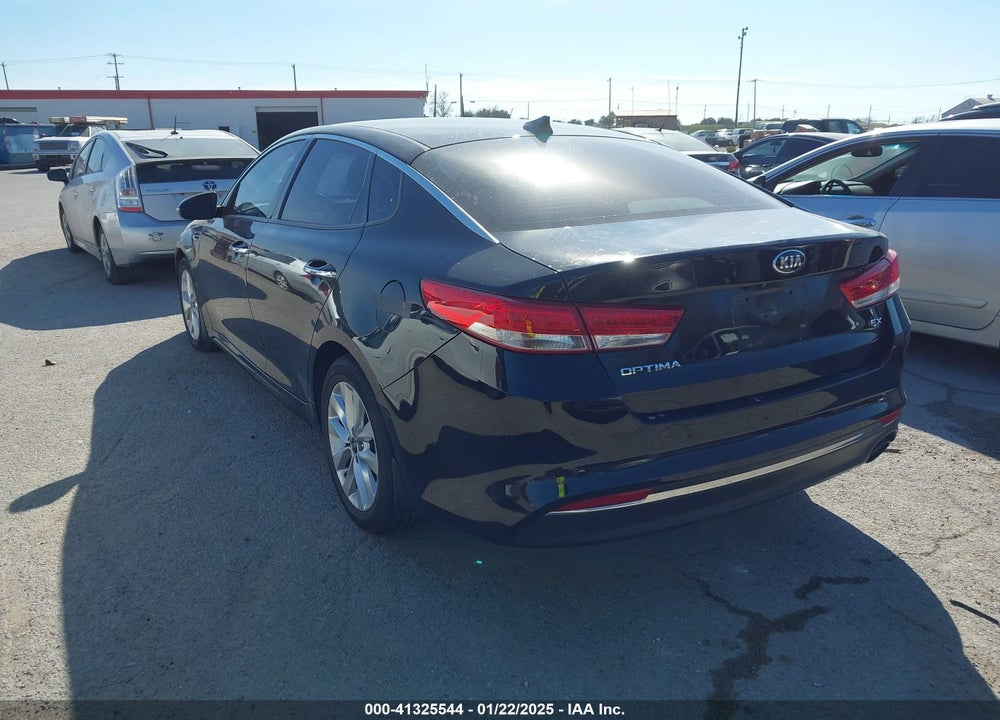 2017 KIA OPTIMA EX VIN: 5XXGU4L39HG157889
