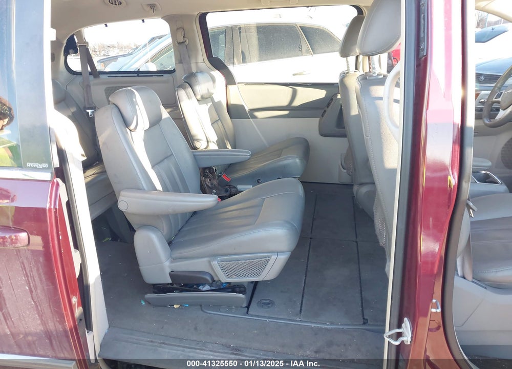 2009 CHRYSLER TOWN & COUNTRY TOURING VIN: 2A8HR54189R629283