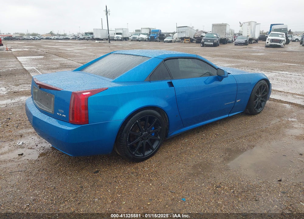 2008 CADILLAC XLR-V VIN: 1G6YX36D885600261