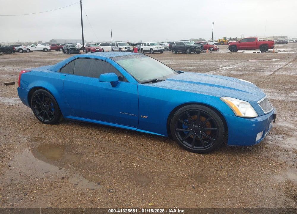 2008 CADILLAC XLR-V VIN: 1G6YX36D885600261