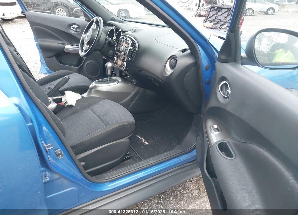 2012 NISSAN JUKE SV VIN: JN8AF5MV5CT116291