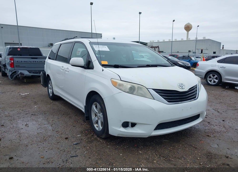 2011 TOYOTA SIENNA LE V6 VIN: 5TDKK3DCXBS055354