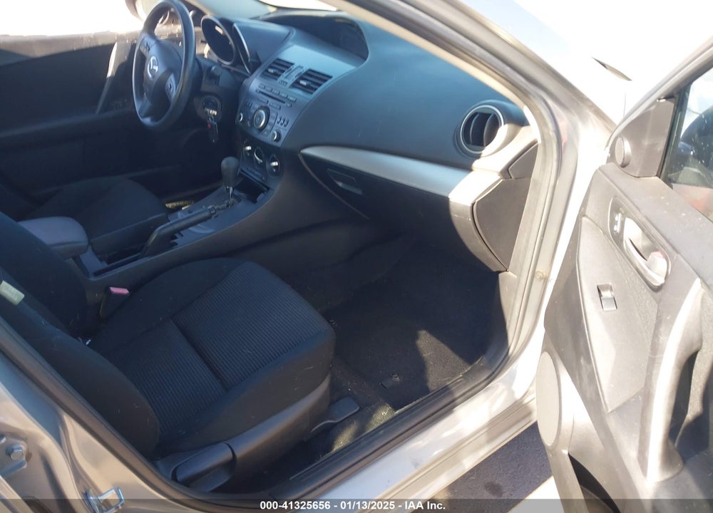 2012 MAZDA 3 I TOURING VIN: JM1BL1VF1C1515137
