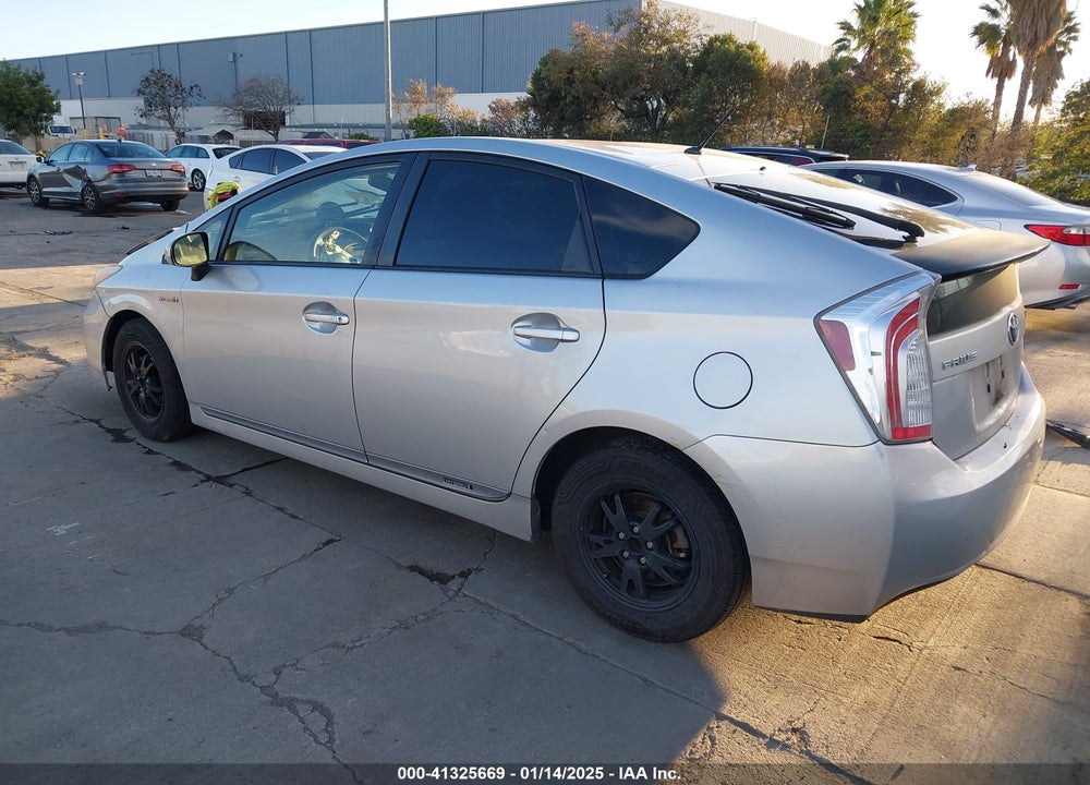2013 TOYOTA PRIUS VIN: JTDKN3DU5D5643705