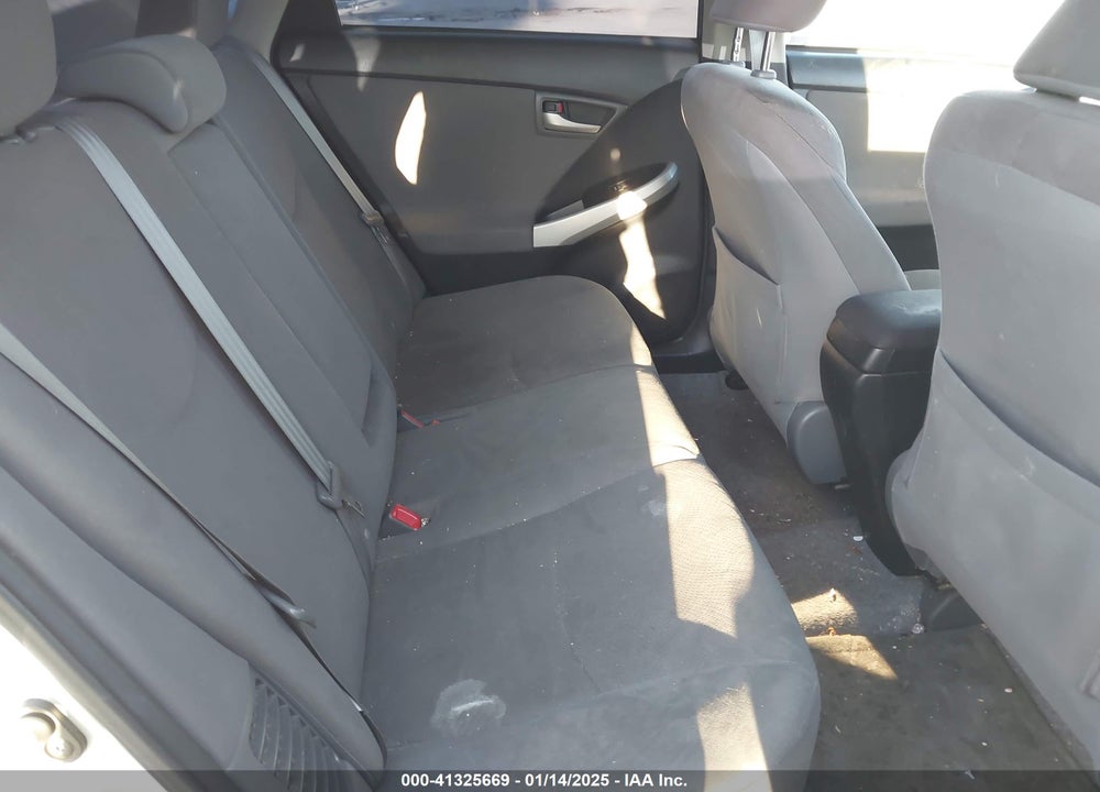 2013 TOYOTA PRIUS VIN: JTDKN3DU5D5643705