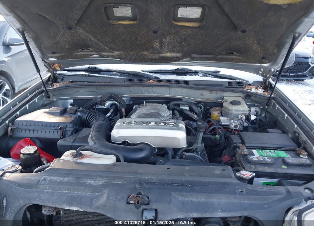 2003 TOYOTA 4RUNNER SR5 V8 VIN: JTEBT14RX30002692