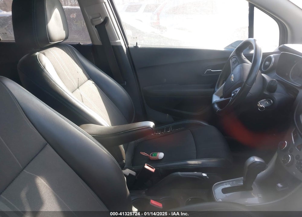 2016 CHEVROLET TRAX VIN: KL7CJLSB1GB619048