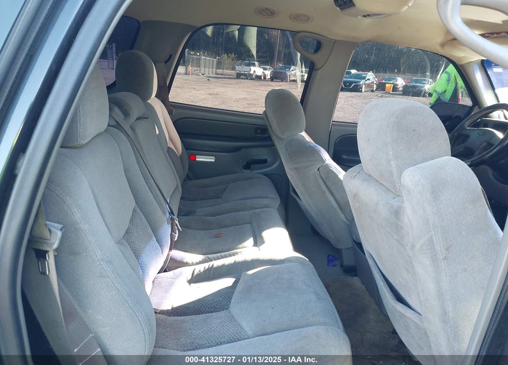 2003 CHEVROLET TAHOE LS VIN: 1GNEC13Z93J317407