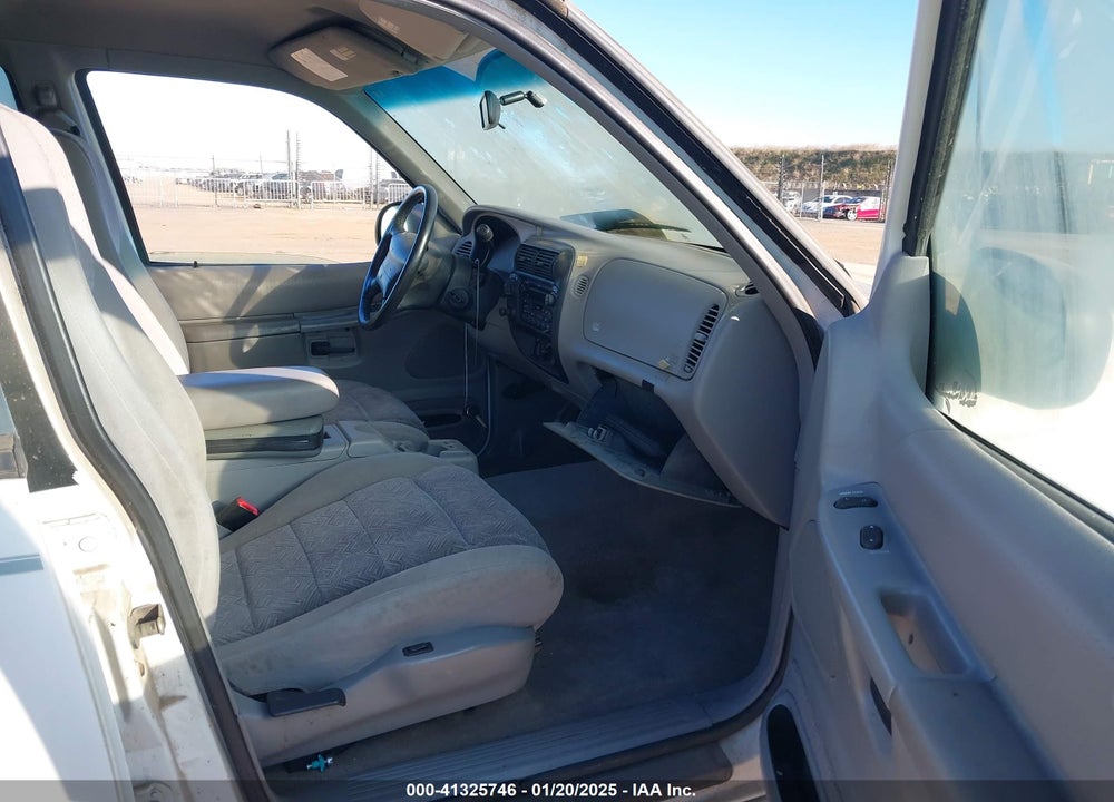 1998 FORD EXPLORER EDDIE BAUER/LIMITED/XL/XLT VIN: 1FMZU34E6WUB30753