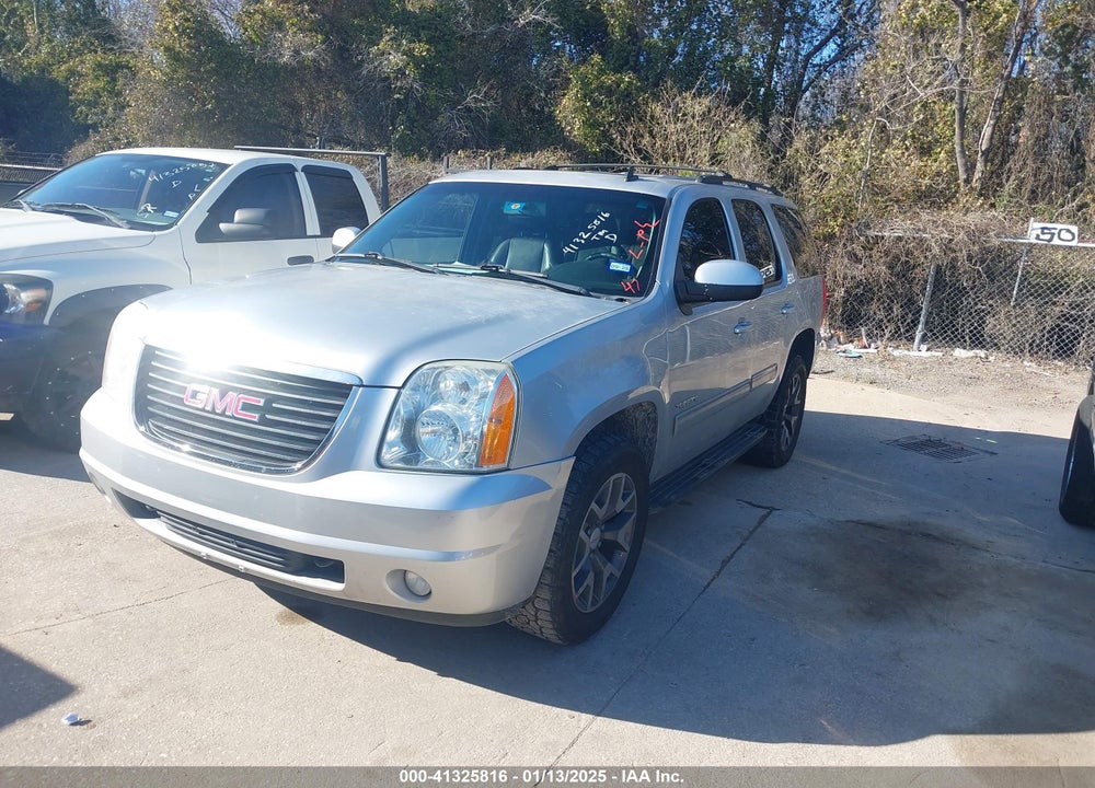 2013 GMC YUKON SLT VIN: 1GKS2CE02DR246390