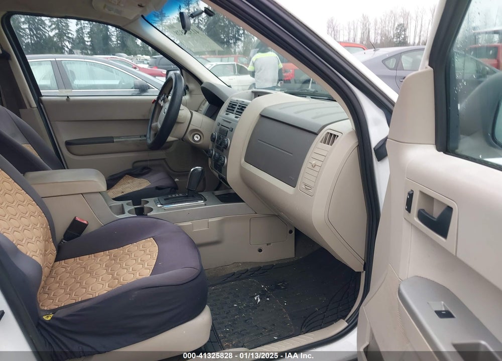 2008 FORD ESCAPE HYBRID VIN: 1FMCU49H08KA17071