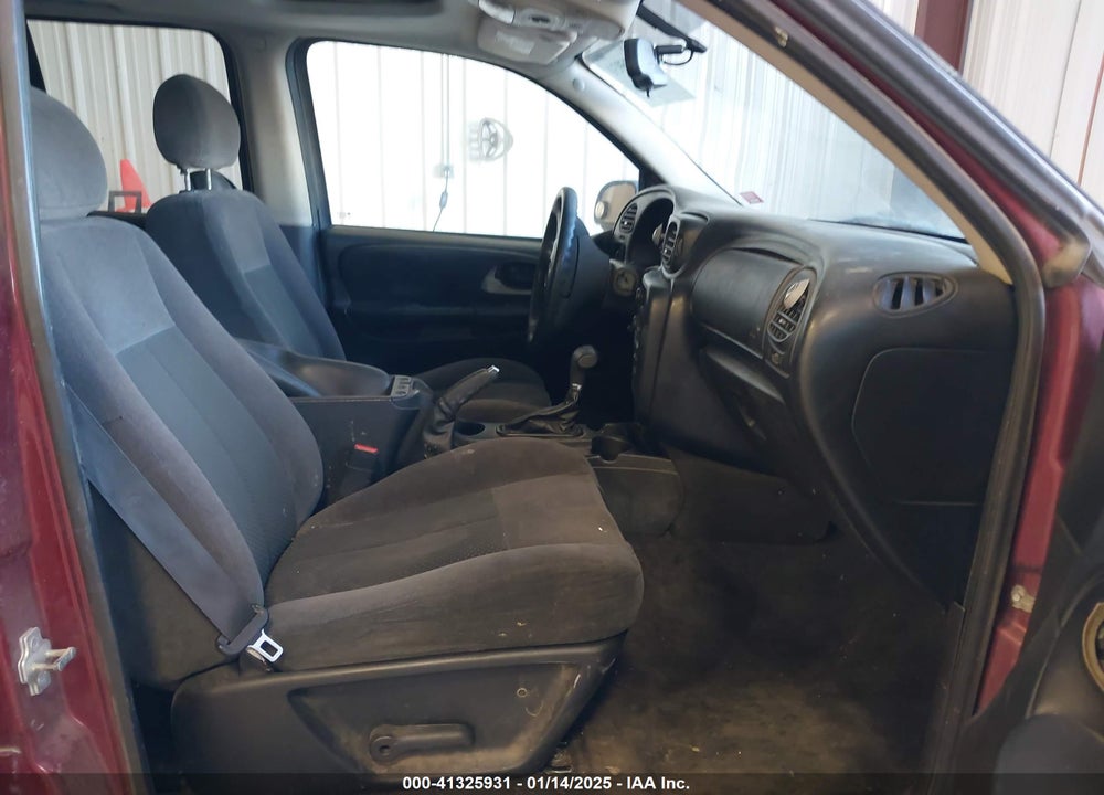 2008 CHEVROLET TRAILBLAZER LT VIN: 1GNDT13S382148873