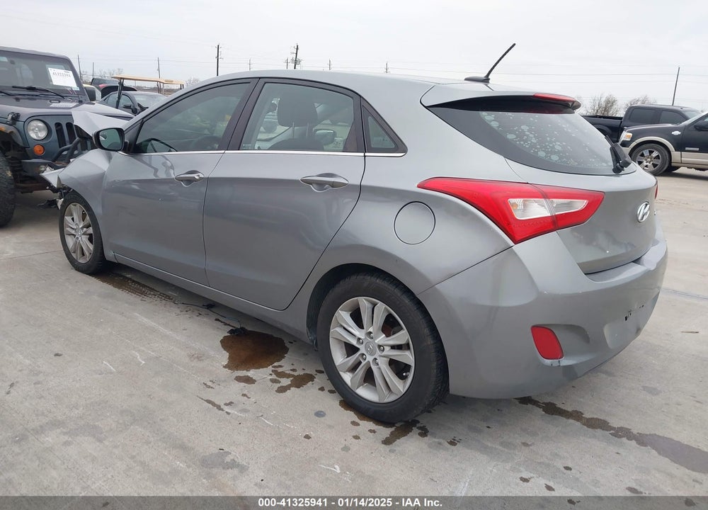 2014 HYUNDAI ELANTRA GT VIN: KMHD35LH9EU169923
