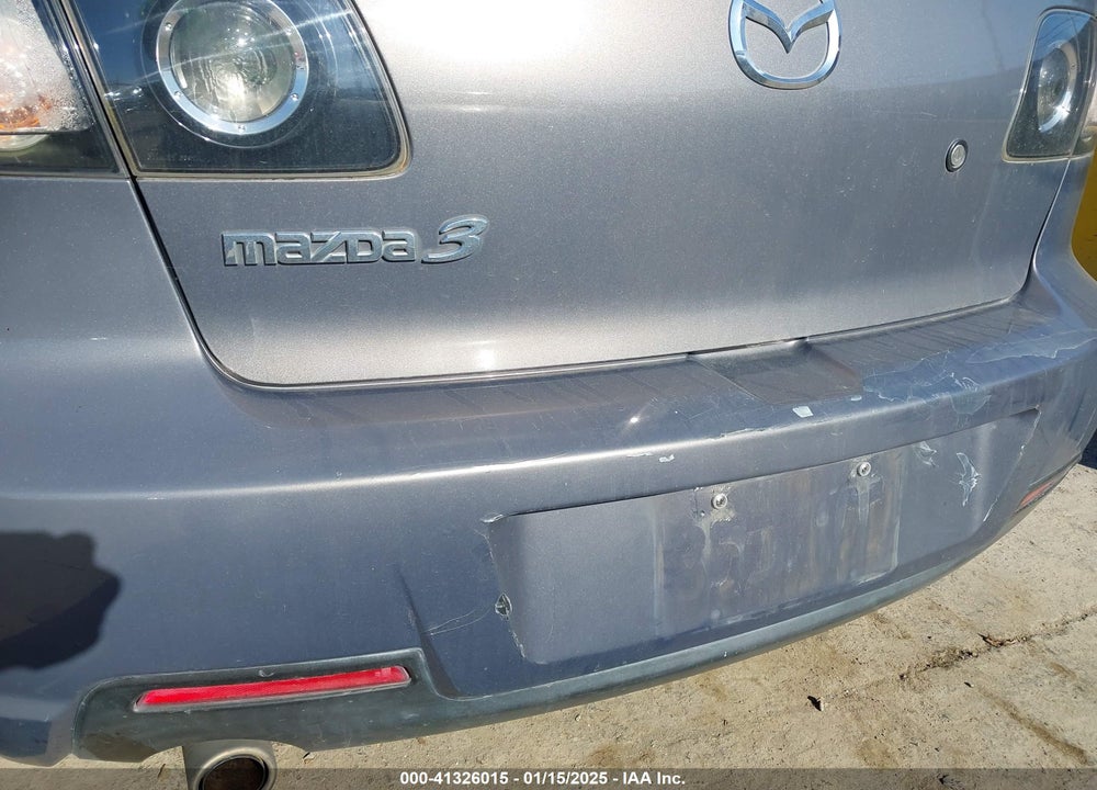 2007 MAZDA 3 I VIN: JM1BK12G371728225