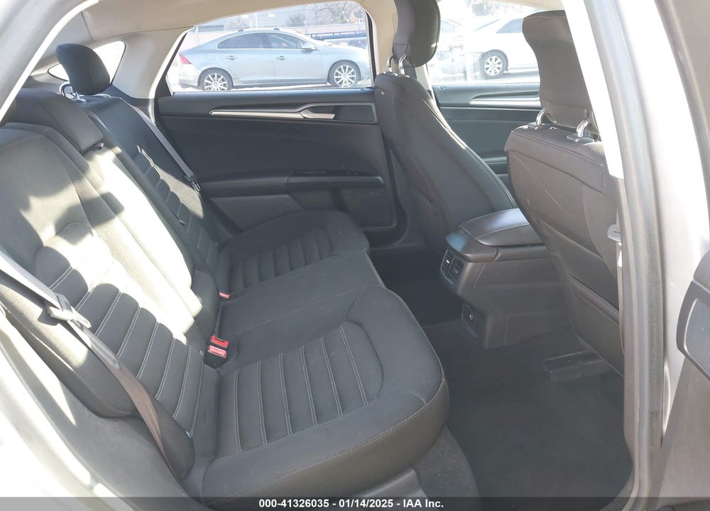 2014 FORD FUSION SE VIN: 3FA6P0H75ER137018