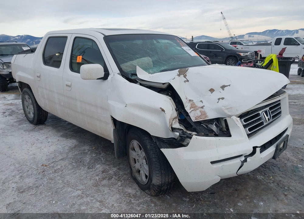 2006 HONDA RIDGELINE RTL VIN: 2HJYK16546H518408