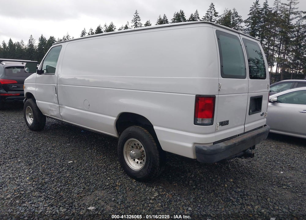 2000 FORD E-350 SUPER DUTY VIN: 1FTSE34F5YHC04770