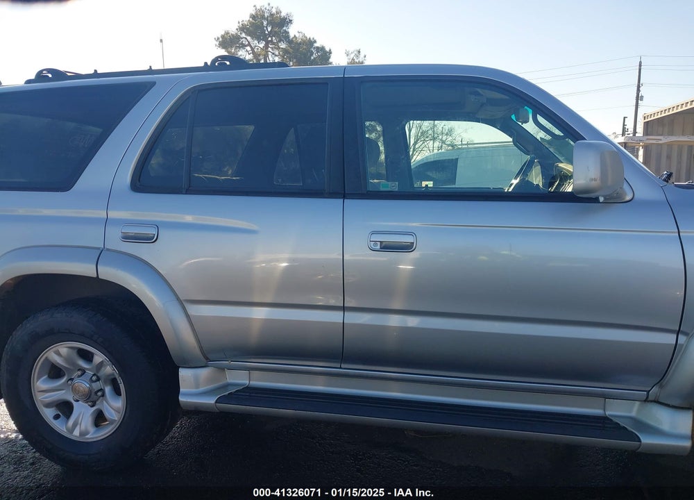 2001 TOYOTA 4RUNNER SR5 V6 VIN: JT3GN86R710205325