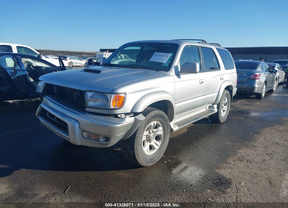 2001 TOYOTA 4RUNNER SR5 V6 VIN: JT3GN86R710205325