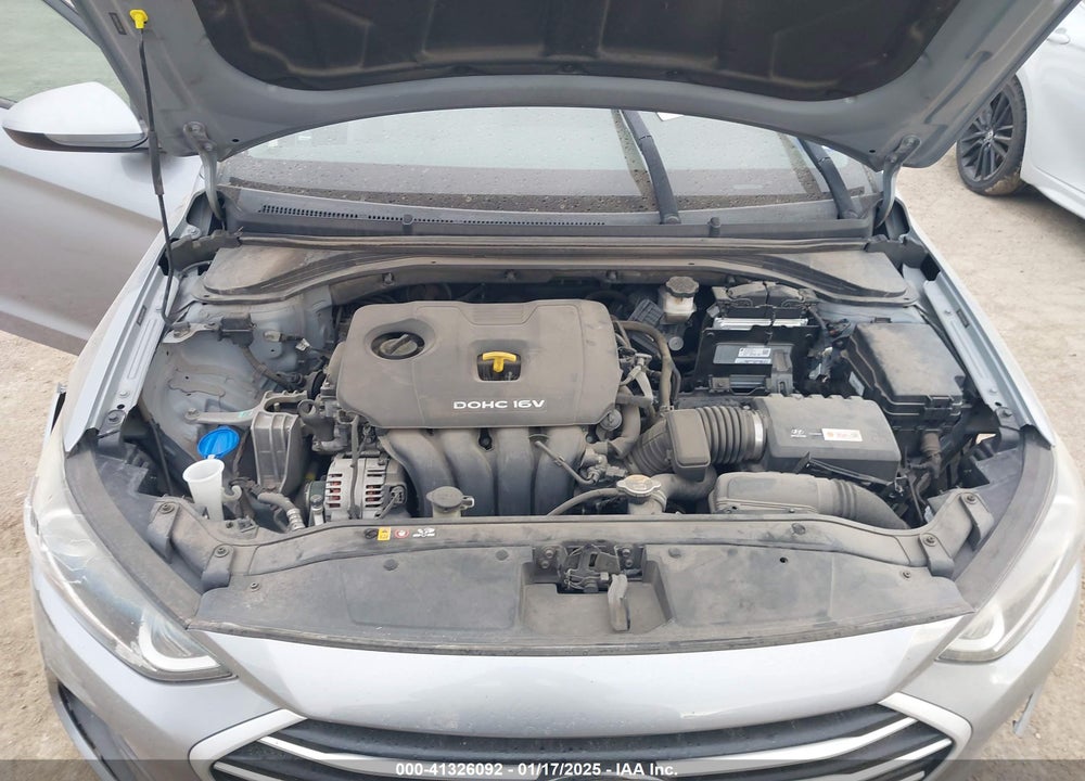 2017 HYUNDAI ELANTRA VIN: 5NPD84LFXHH024967