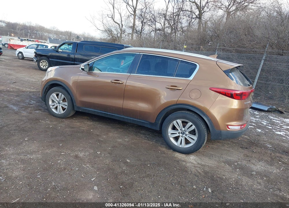 2018 KIA SPORTAGE LX VIN: KNDPM3AC5J7383102