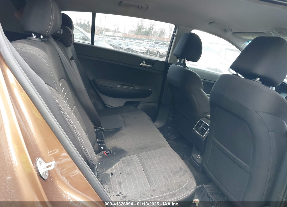 2018 KIA SPORTAGE LX VIN: KNDPM3AC5J7383102