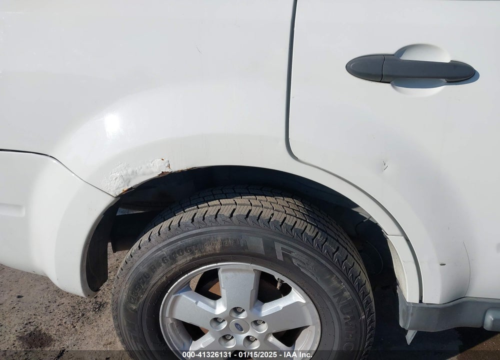 2010 FORD ESCAPE XLT VIN: 1FMCU9D75AKC04212