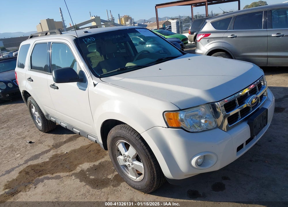 2010 FORD ESCAPE XLT VIN: 1FMCU9D75AKC04212