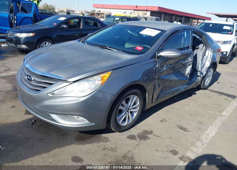 2013 HYUNDAI SONATA VIN: 5NPEB4AC4DH658770