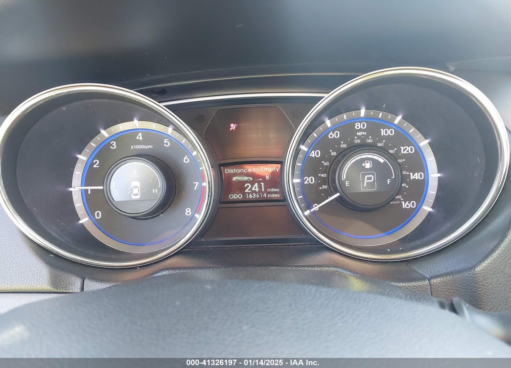 2013 HYUNDAI SONATA VIN: 5NPEB4AC4DH658770