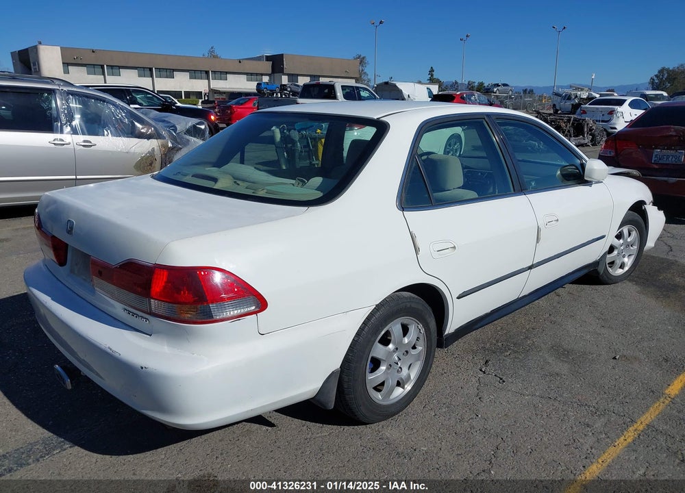 2002 HONDA ACCORD 2.3 EX/2.3 SE VIN: JHMCG66852C020107