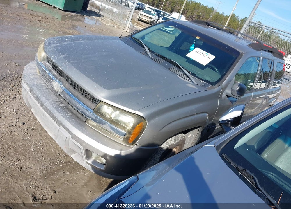 2003 CHEVROLET TRAILBLAZER EXT LT VIN: 1GNES16S736159220