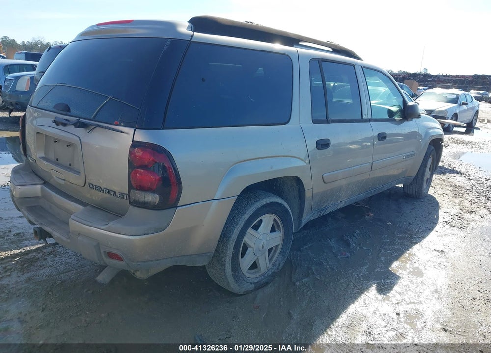 2003 CHEVROLET TRAILBLAZER EXT LT VIN: 1GNES16S736159220