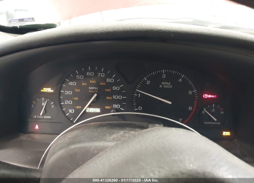 2000 SATURN SL VIN: 1G8ZF5283YZ169002