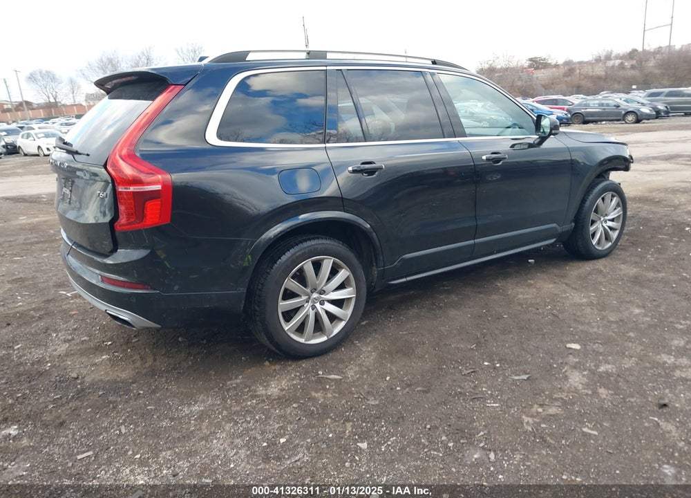 2017 VOLVO XC90 T6 MOMENTUM VIN: YV4A22PK3H1183172