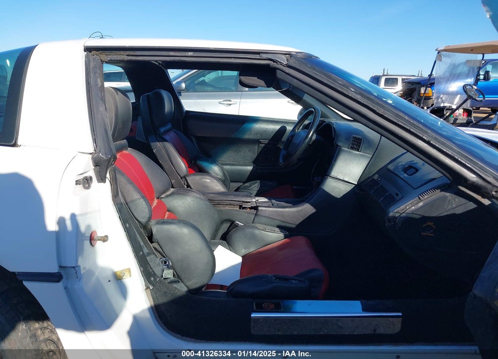 1990 CHEVROLET CORVETTE VIN: 1G1YY2389L5106214