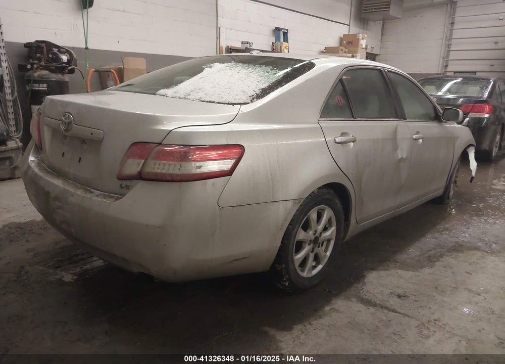 2011 TOYOTA CAMRY LE VIN: 4T1BF3EKXBU655664