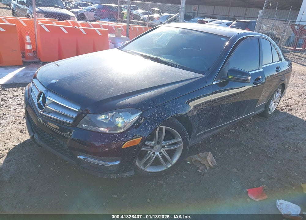 2013 MERCEDES-BENZ C 250 LUXURY/SPORT VIN: WDDGF4HB6DR274157