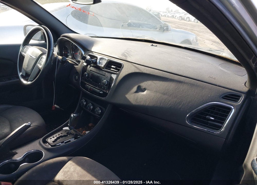 2014 CHRYSLER 200 TOURING VIN: 1C3CCBBB8EN150578