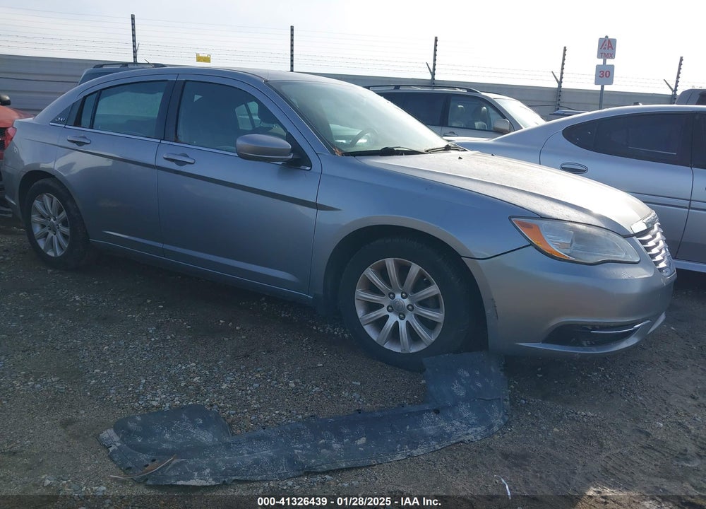2014 CHRYSLER 200 TOURING VIN: 1C3CCBBB8EN150578