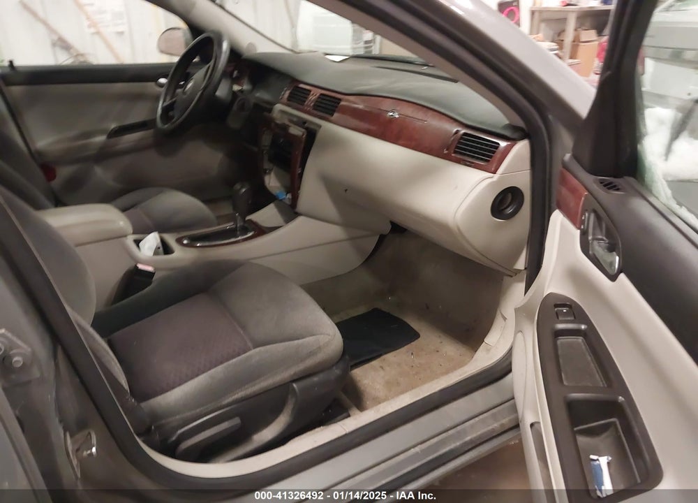 2008 CHEVROLET IMPALA LS VIN: 2G1WB58K989236888